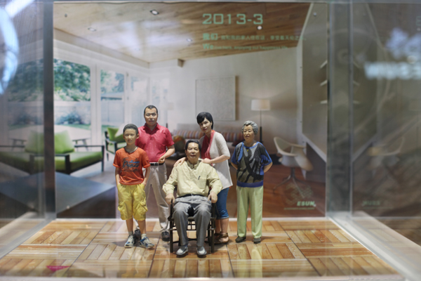 人体扫描仪结合3D打印设备打印全彩人像